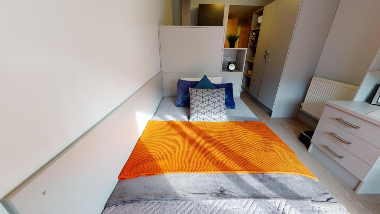 For Students Only Contemporary Studios At Iq Hoxton In London Bagian luar foto